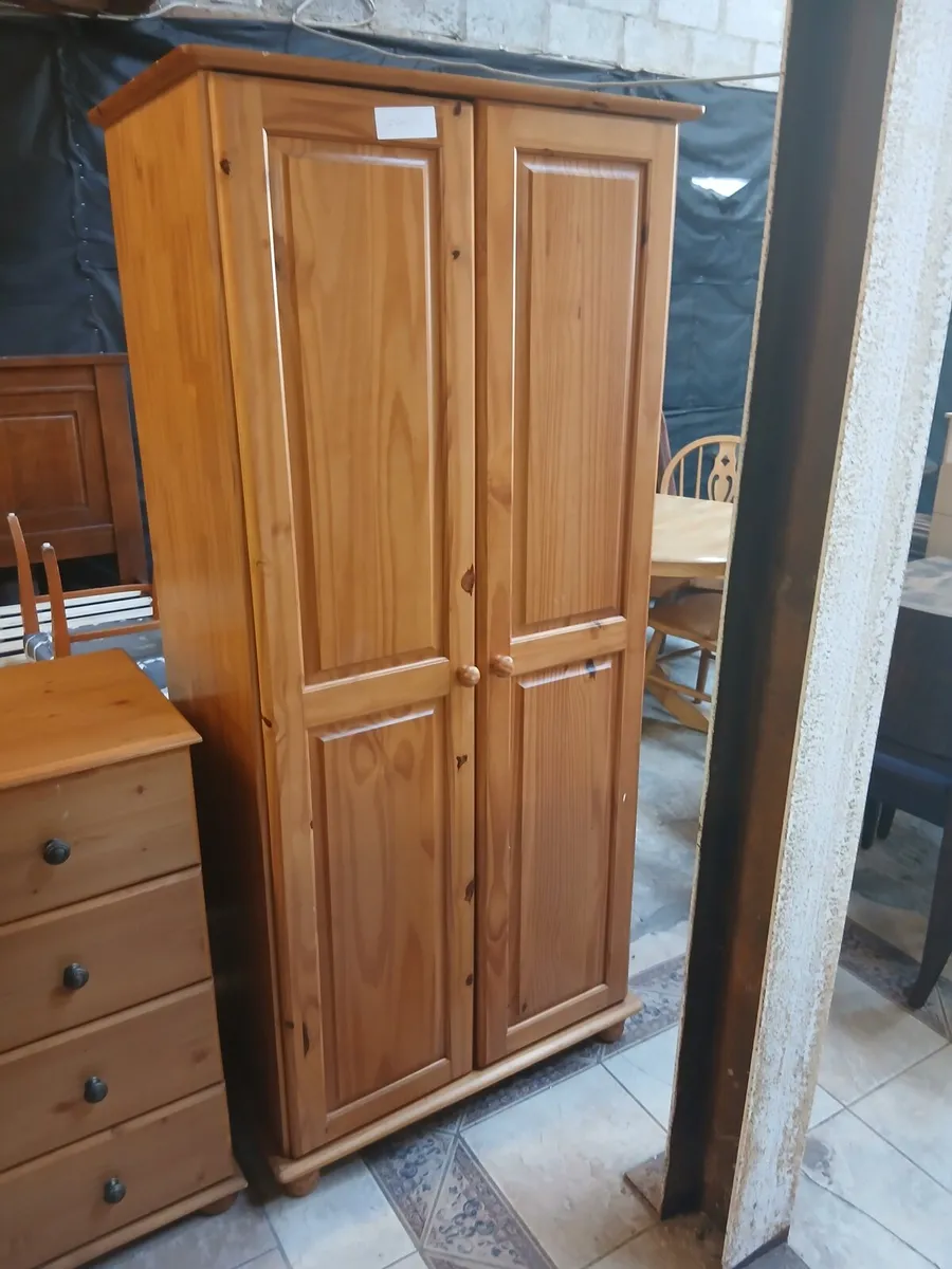 Looking for wardrobes chest of drawers