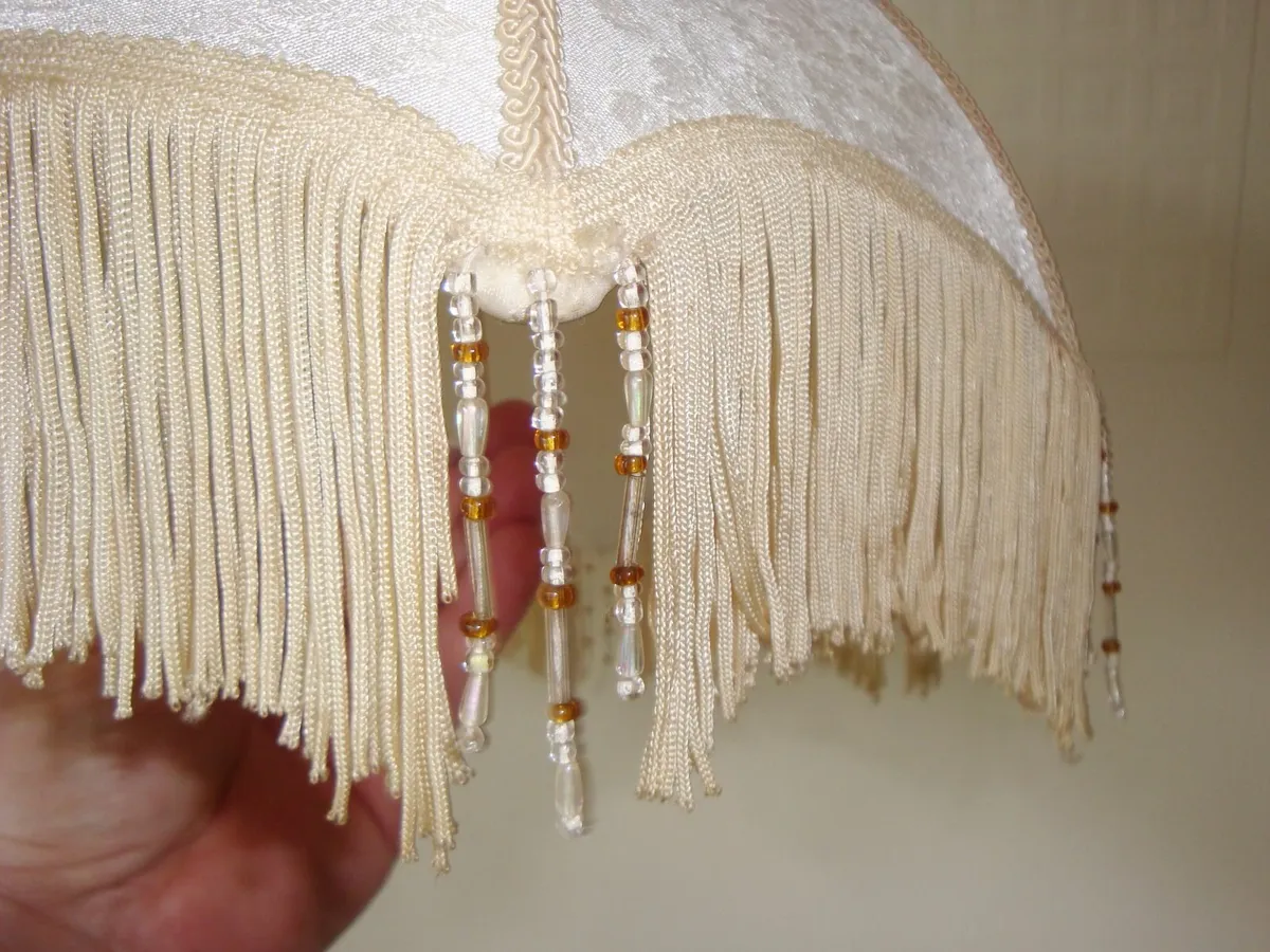 Vintage lamp shade - Image 2