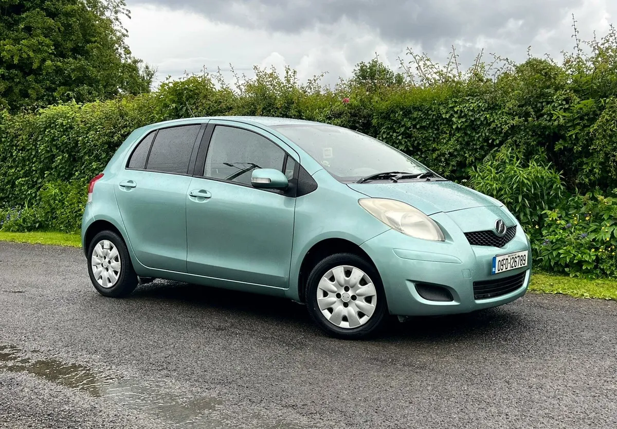 Toyota Yaris Automatic 2009 new nct 7/26 low km - Image 1