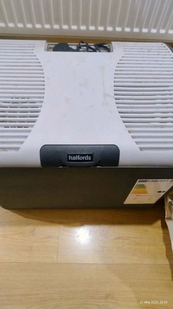40 liters electric coolbox 12 V @ 24 V - Image 2