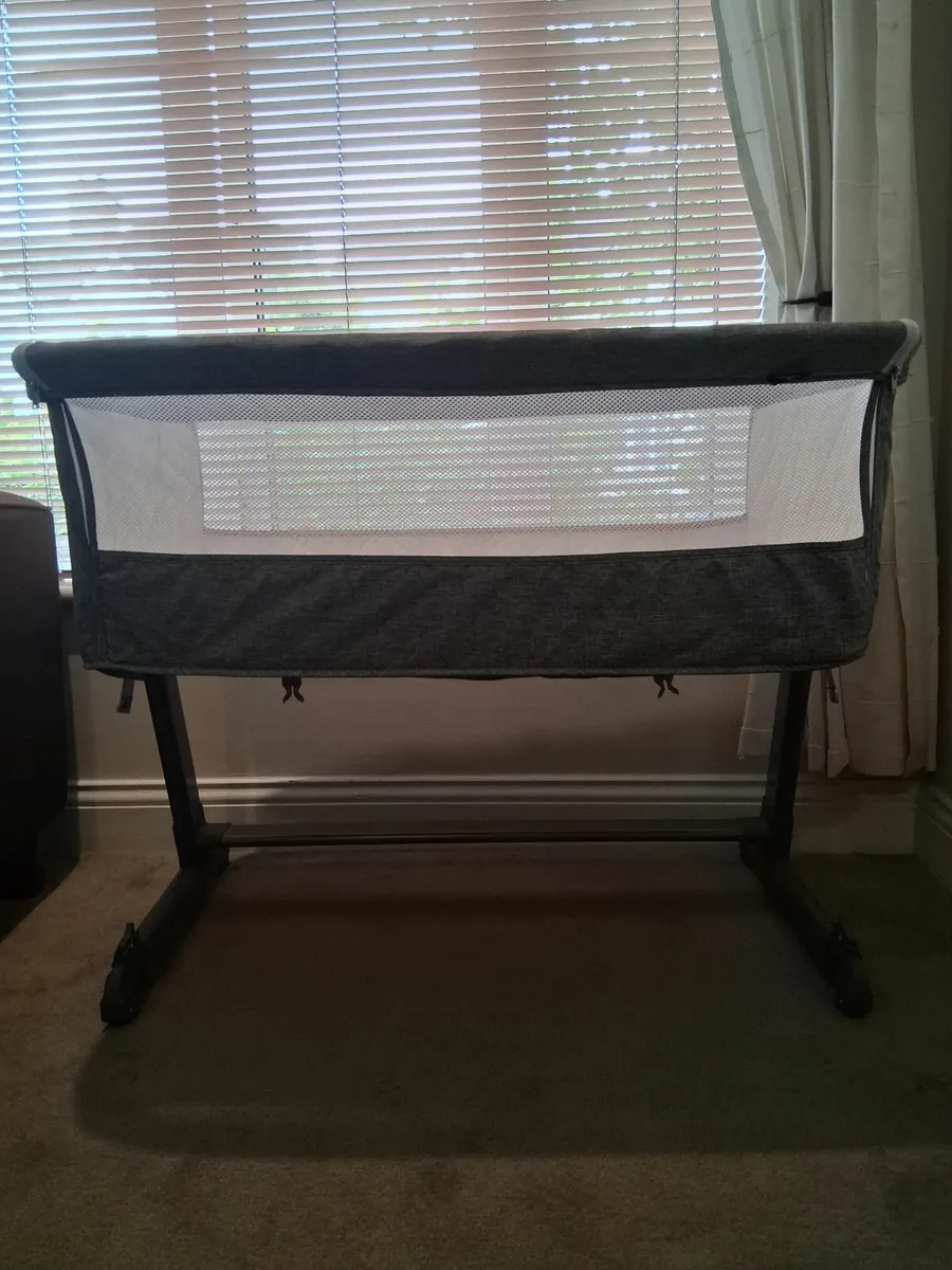 Babylo snuggle co sleeper - Image 4
