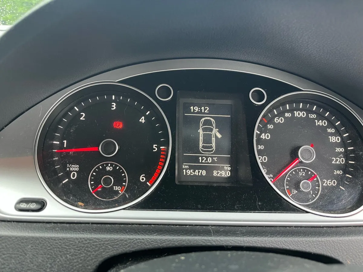 ****Deposit Taken***2013 Vw Passat - Image 3