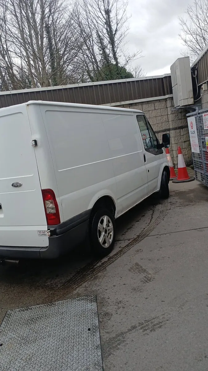 2013 ford transit 2.2 diesel - Image 2