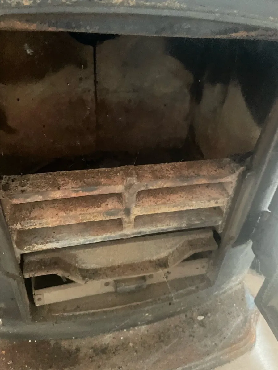 Stove - Image 4