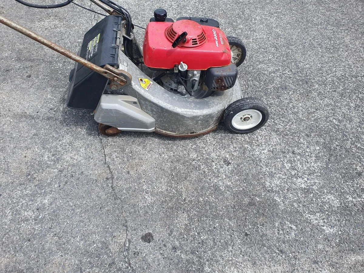 Honda lawnmower - Image 4
