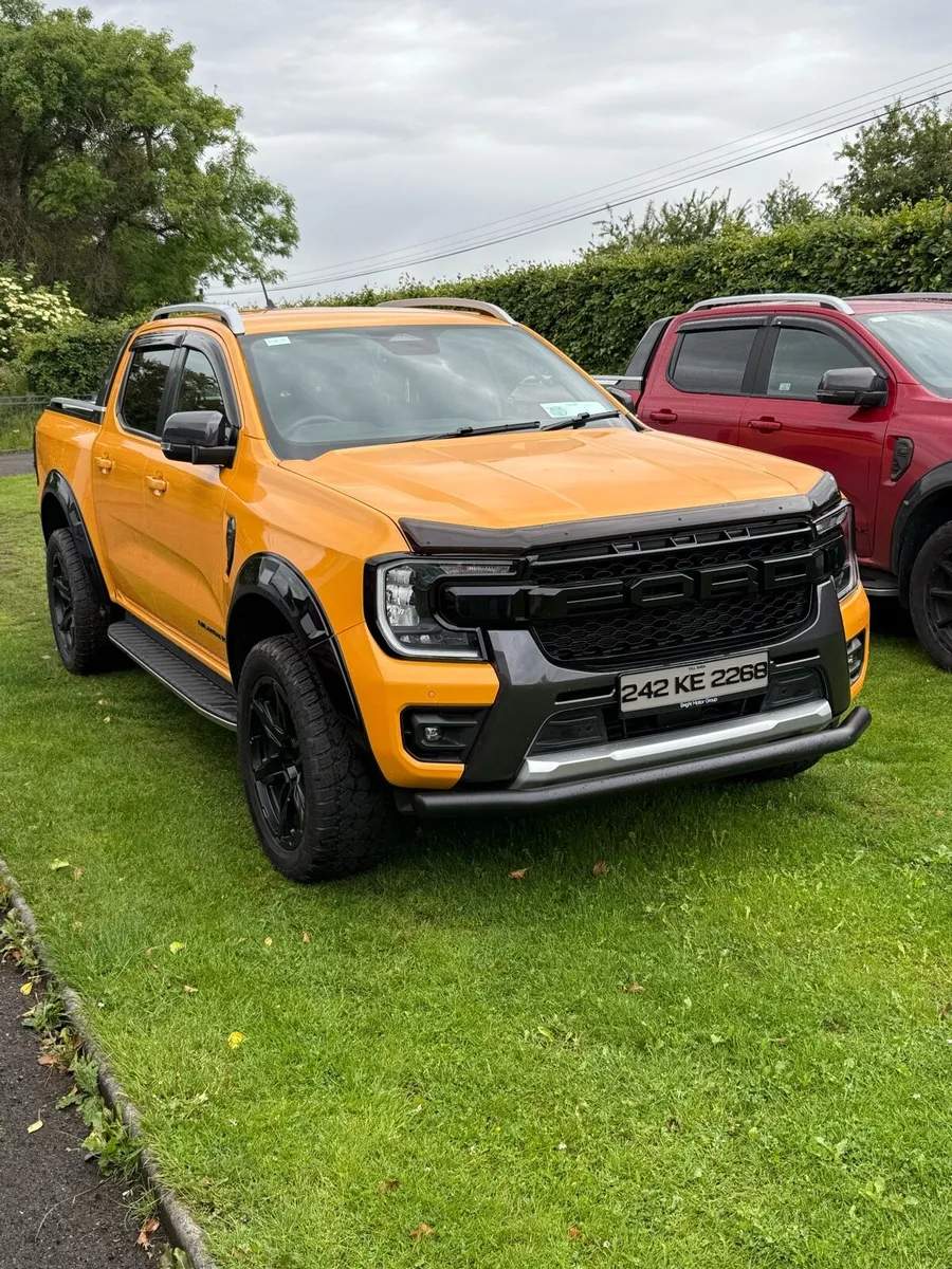 242 Ranger Wildtrak with dealer fitted raptor kit - Image 3