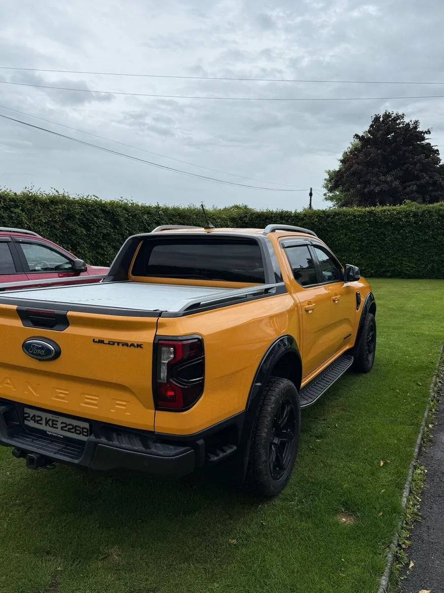 242 Ranger Wildtrak with dealer fitted raptor kit - Image 4