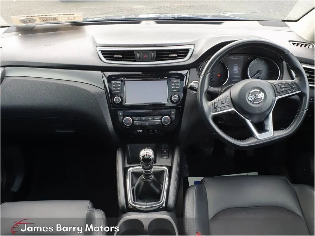 Nissan QASHQAI 1.5 DSL Tekna TOP Spec - Image 3