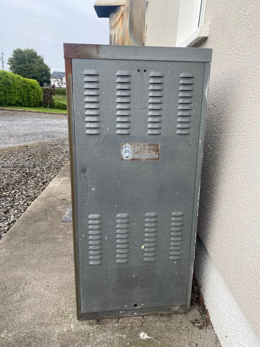 Oil boiler - Image 2