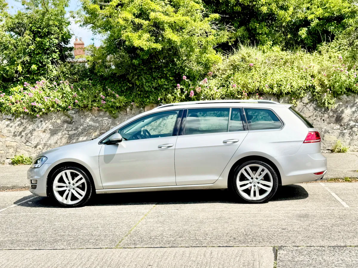 Volkswagen Golf 2016!!1.2 TSI !! AUTO!! PANROOF!! - Image 2
