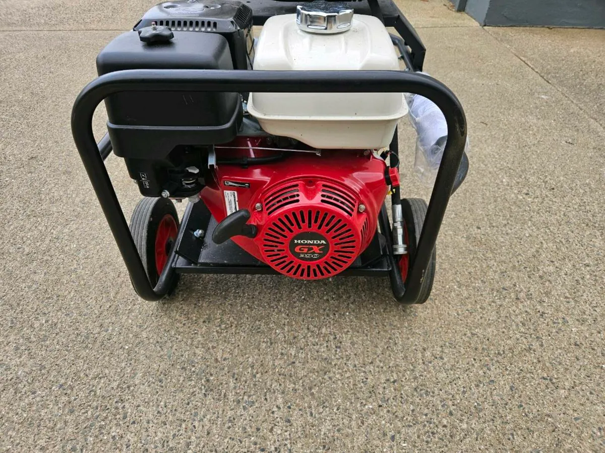 Honda powerwasher - Image 3