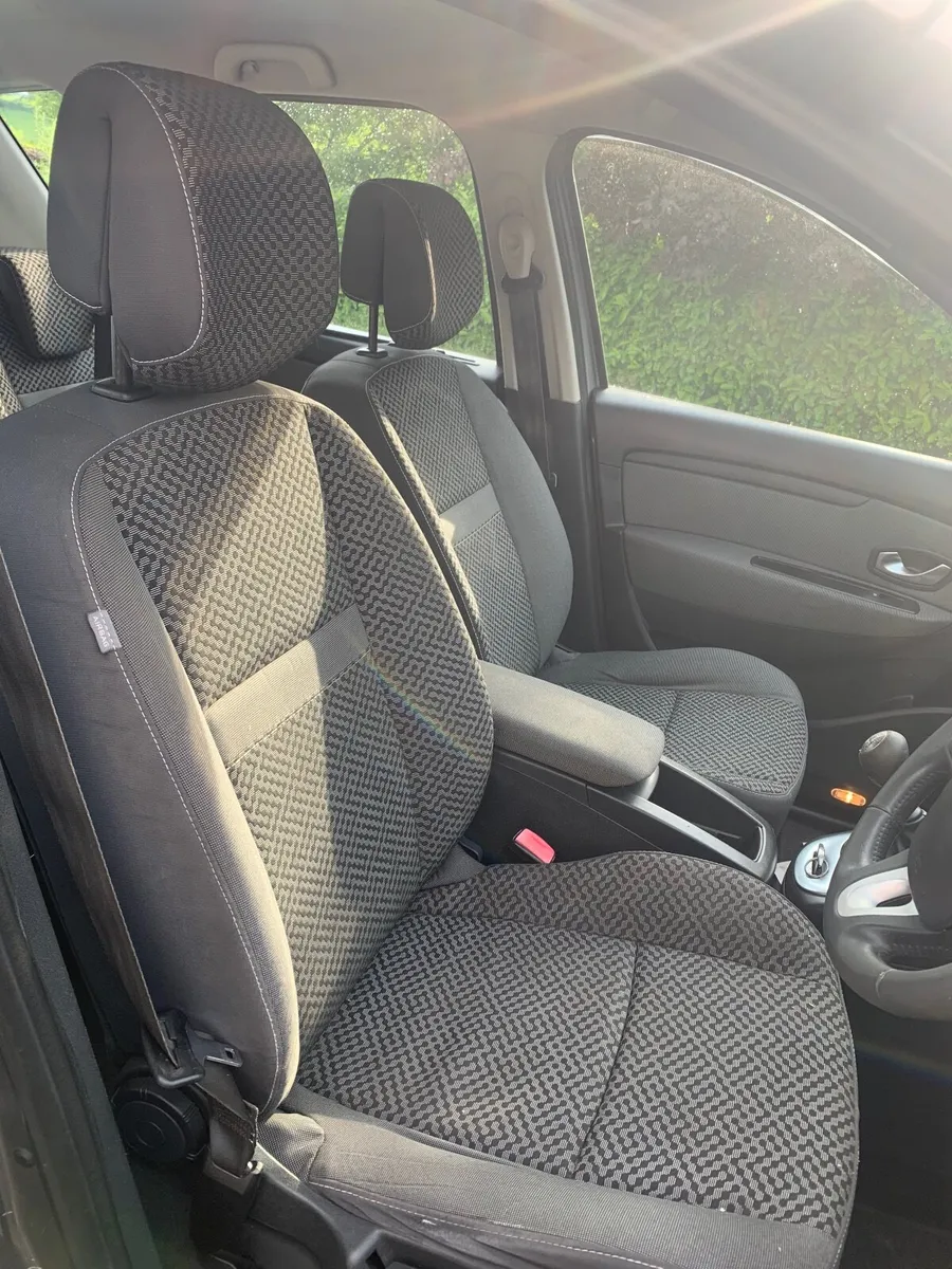 Renault Scenic 2011 - Image 3