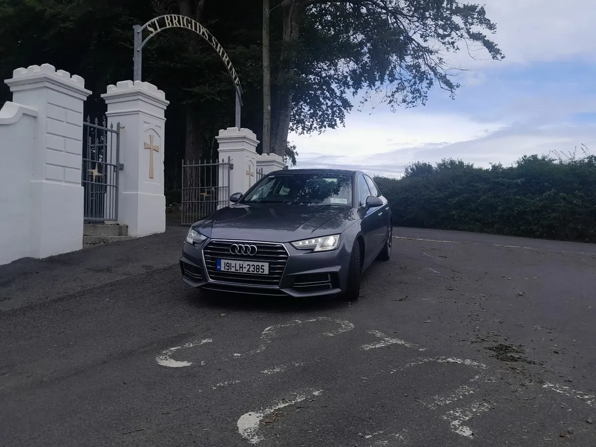 Audi A4 2019 - Image 2