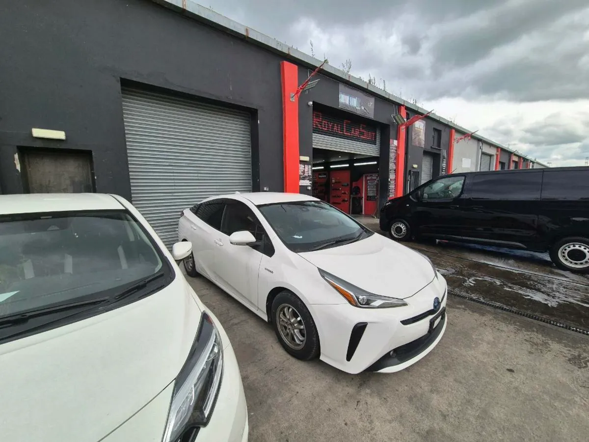 21500 euro toyota prius 2022 - Image 2
