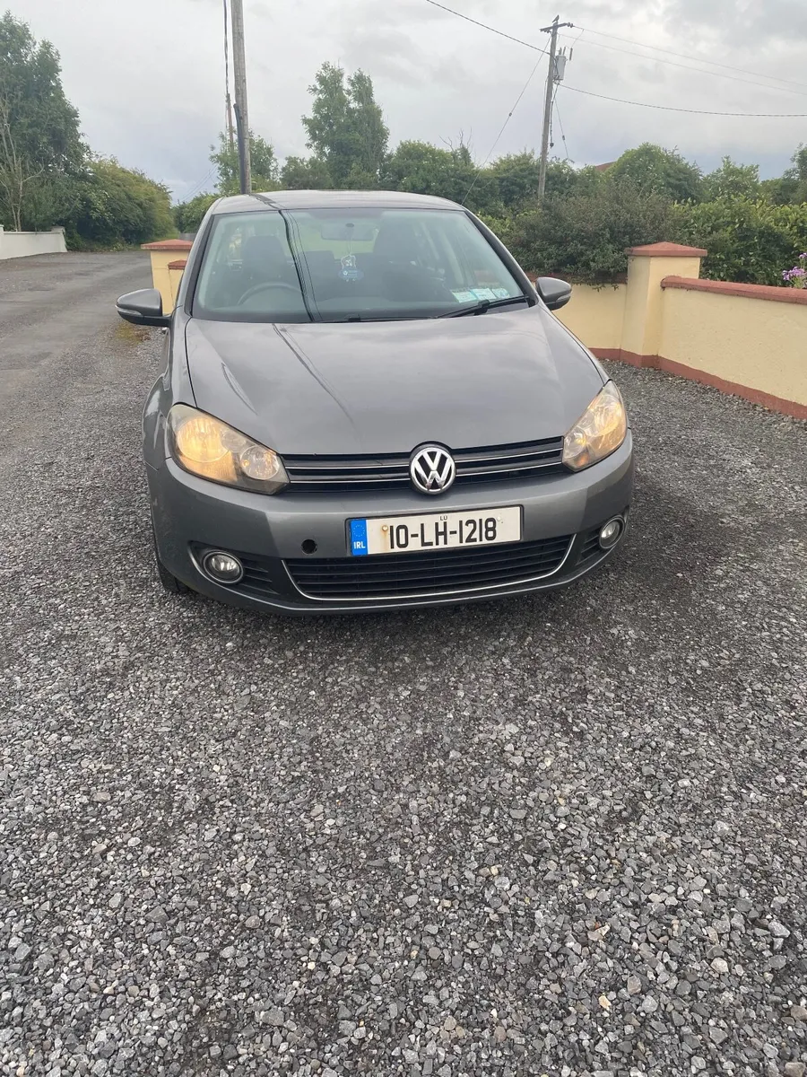 Volkswagen Golf 2010 - Image 2