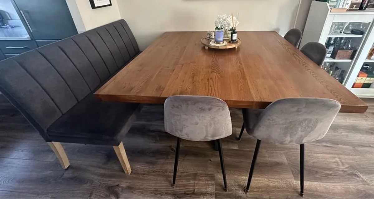 Dining table, bench and chairs - Image 1
