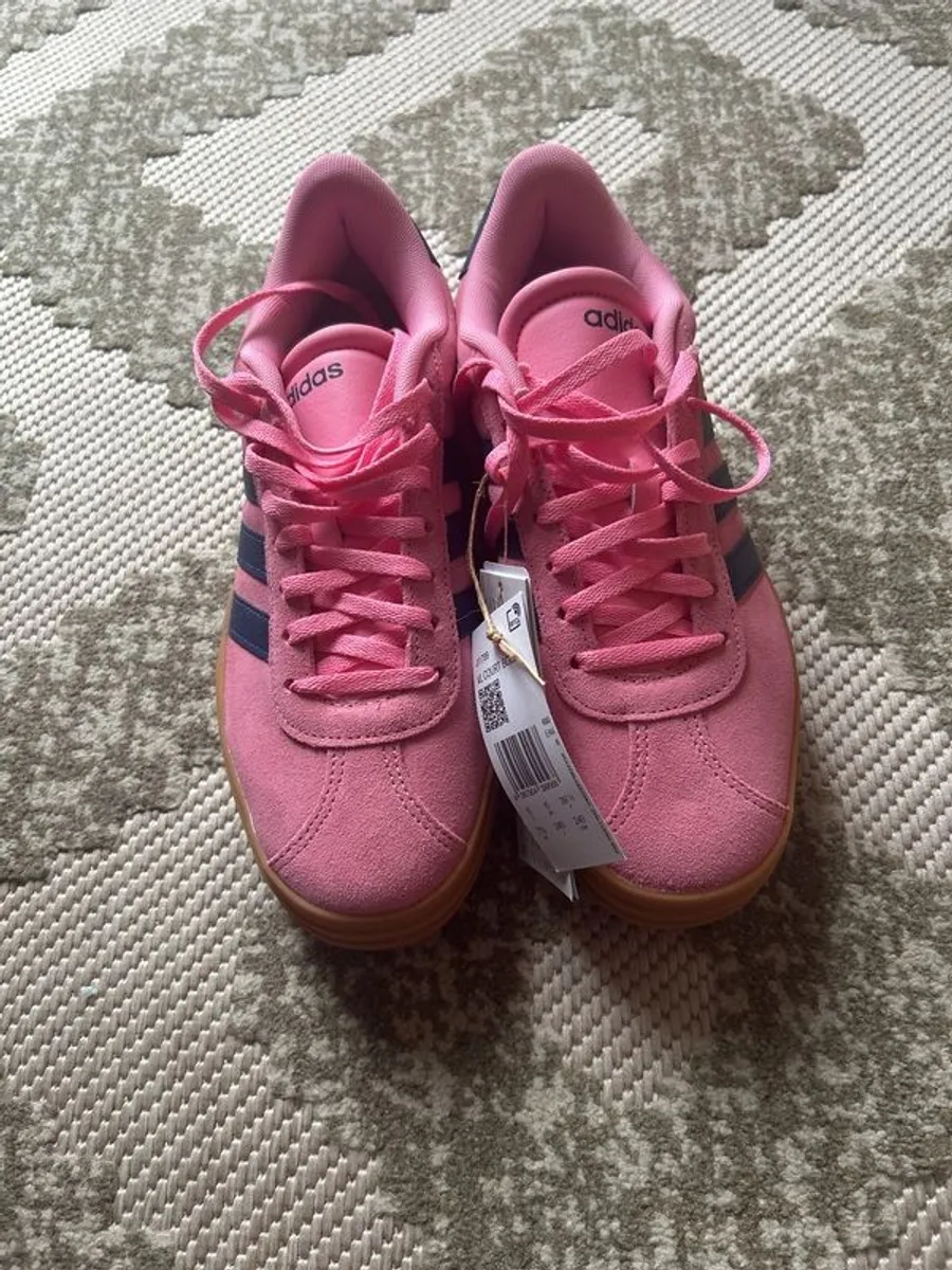 shoes - Image 1