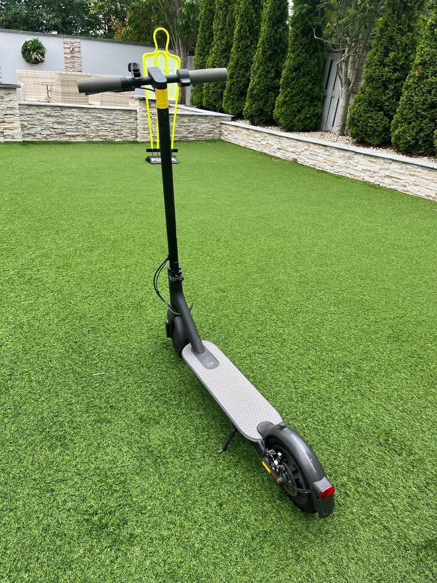 Xiaomi 1s Electric Scooter - Image 2