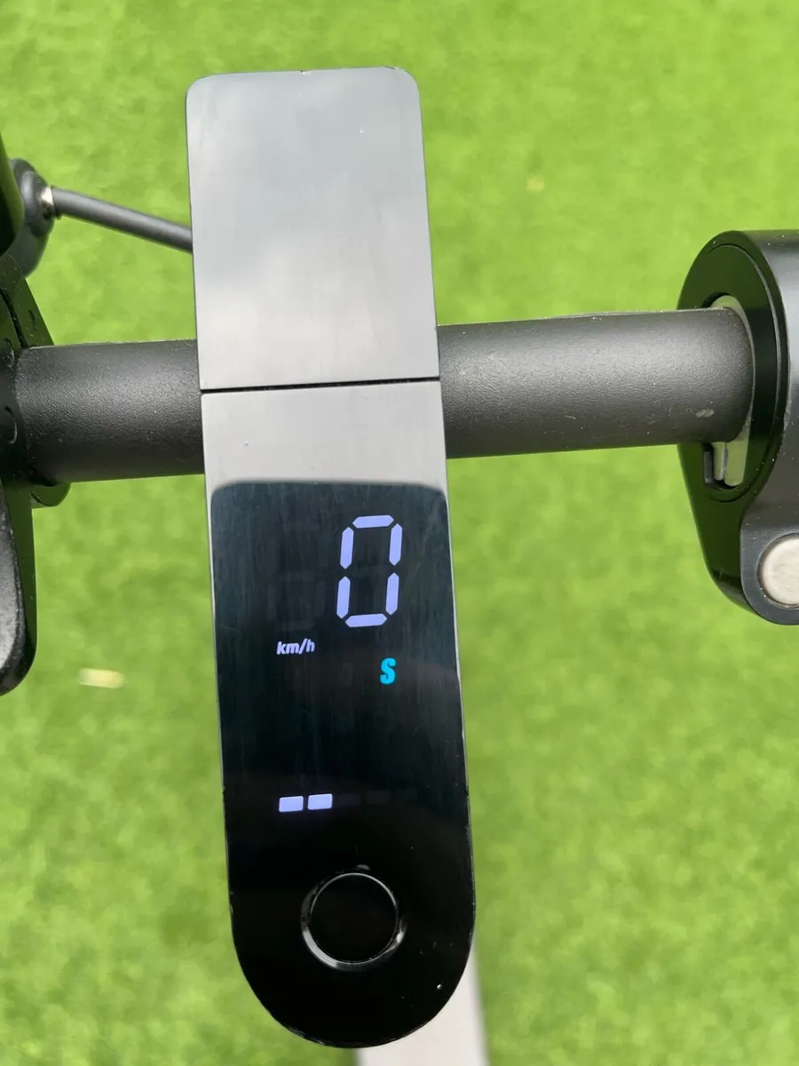 Xiaomi 1s Electric Scooter - Image 3