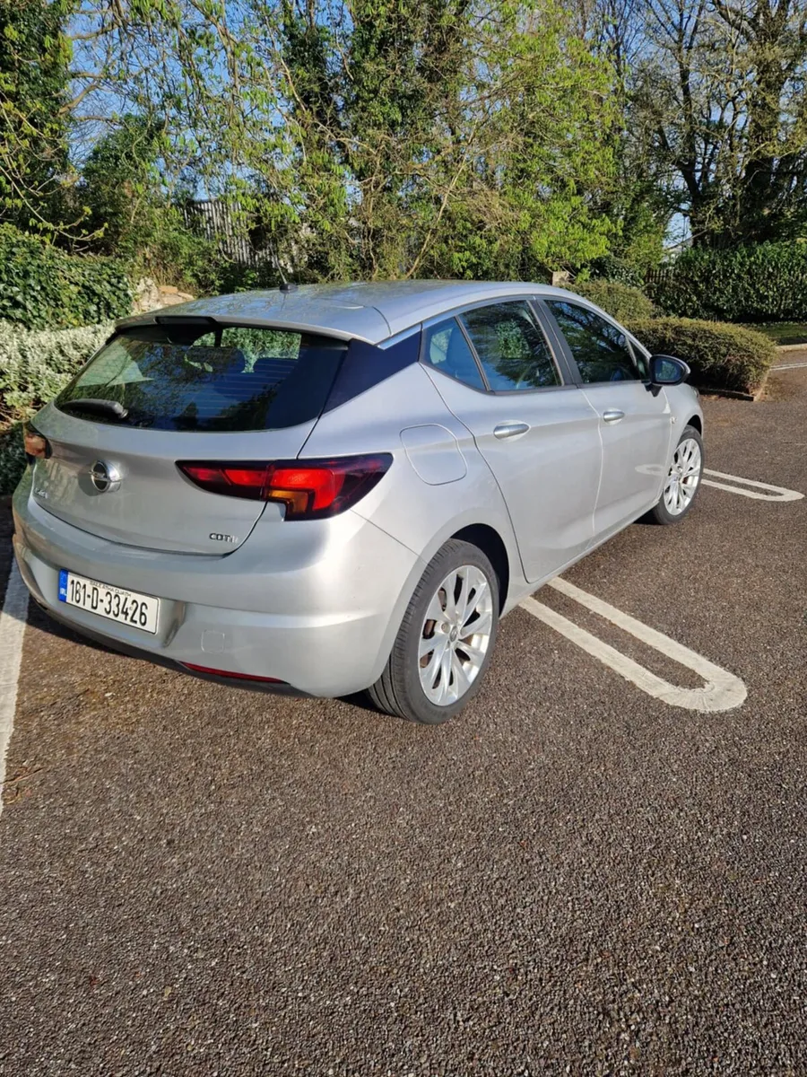 Opel Astra NCT!! Low mileage!! - Image 4