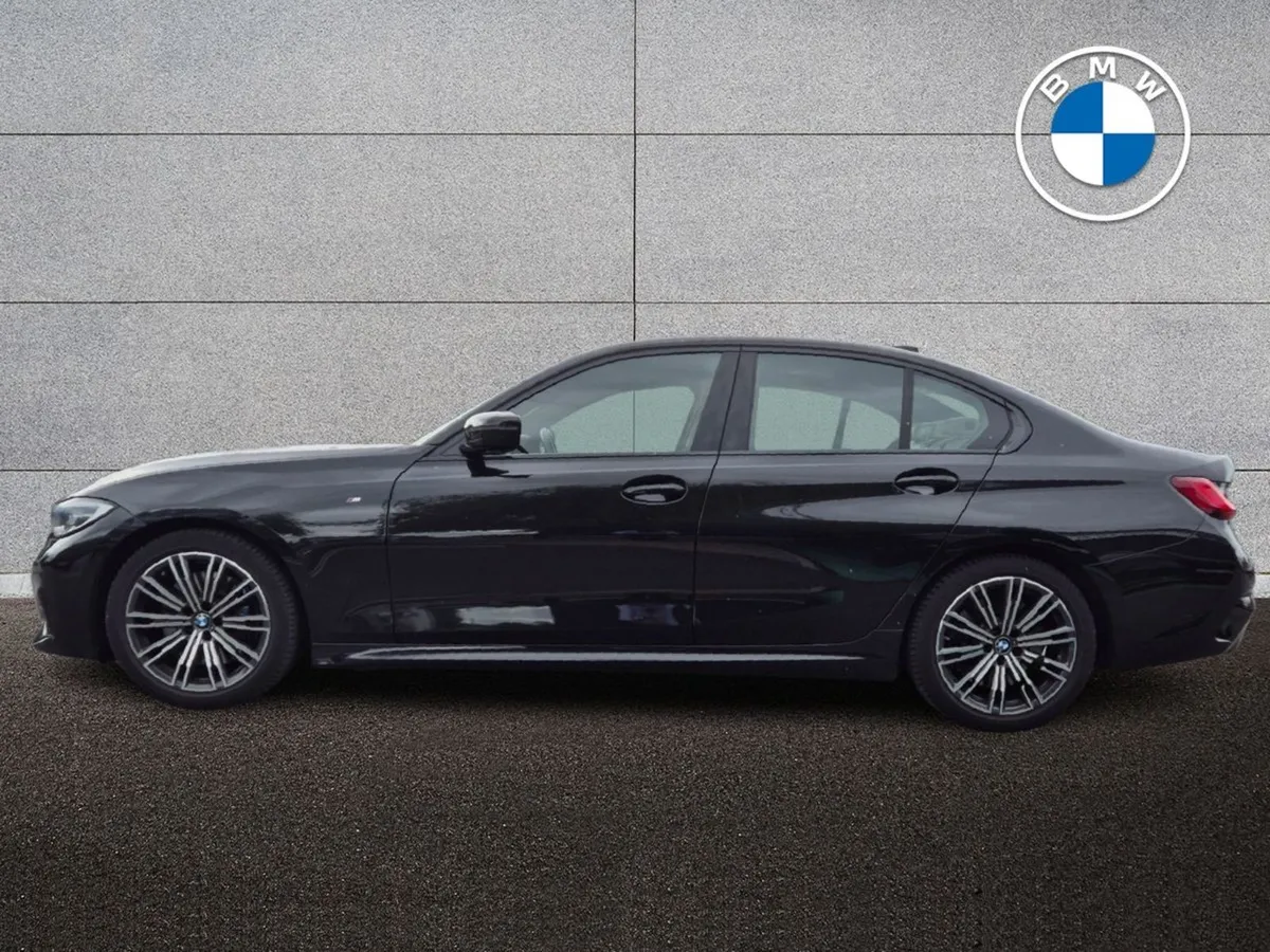 BMW 3 Series 330i M Sport Saloon - Image 4