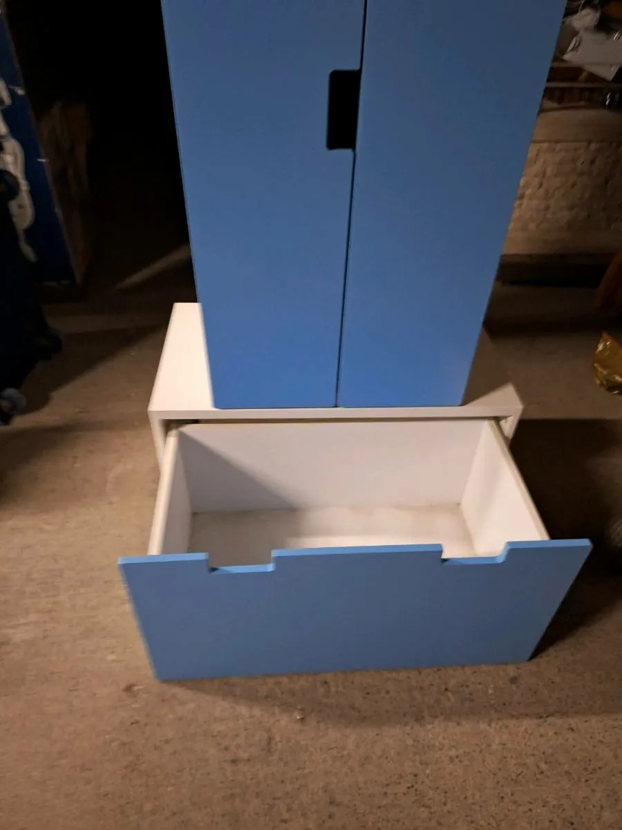 Kids wardrobe and storage unit (DELIVERY) - Image 2