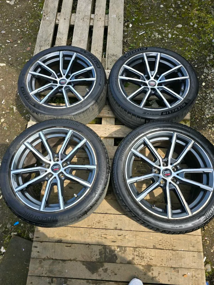 Sets of Alloys for Sale 5x112, 5x120 15"-20" - Image 4