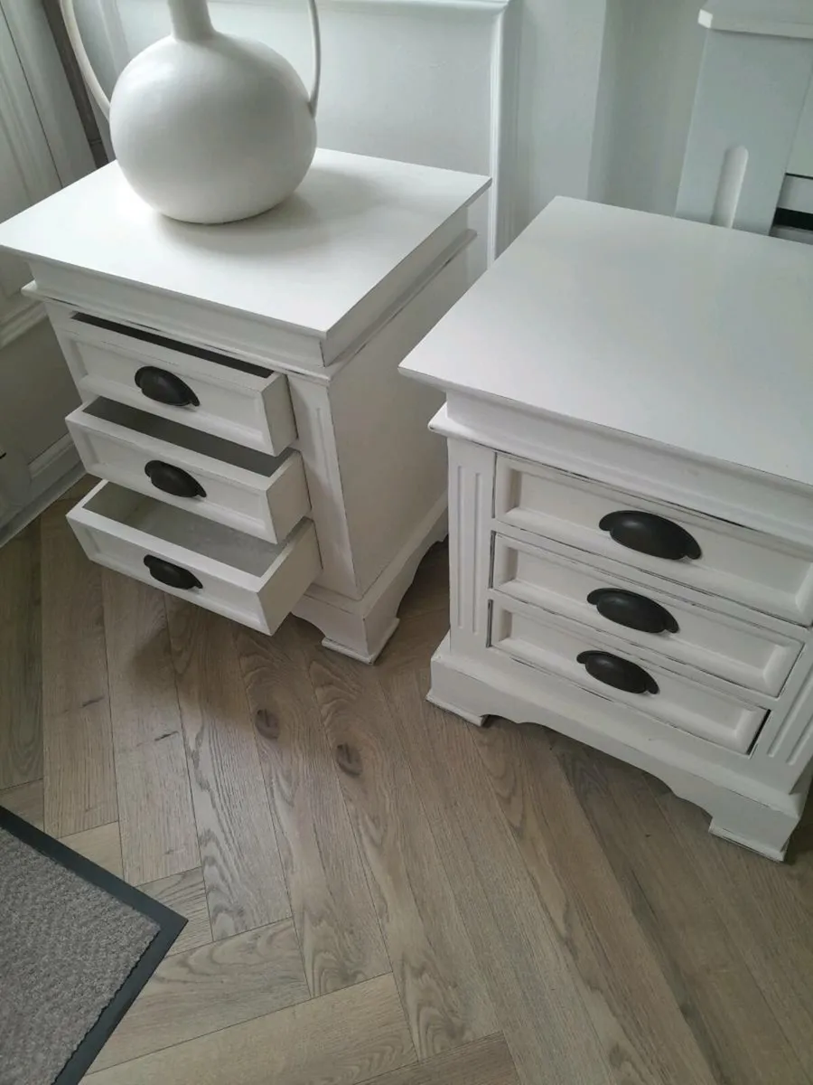 Bedside lockers - Image 2