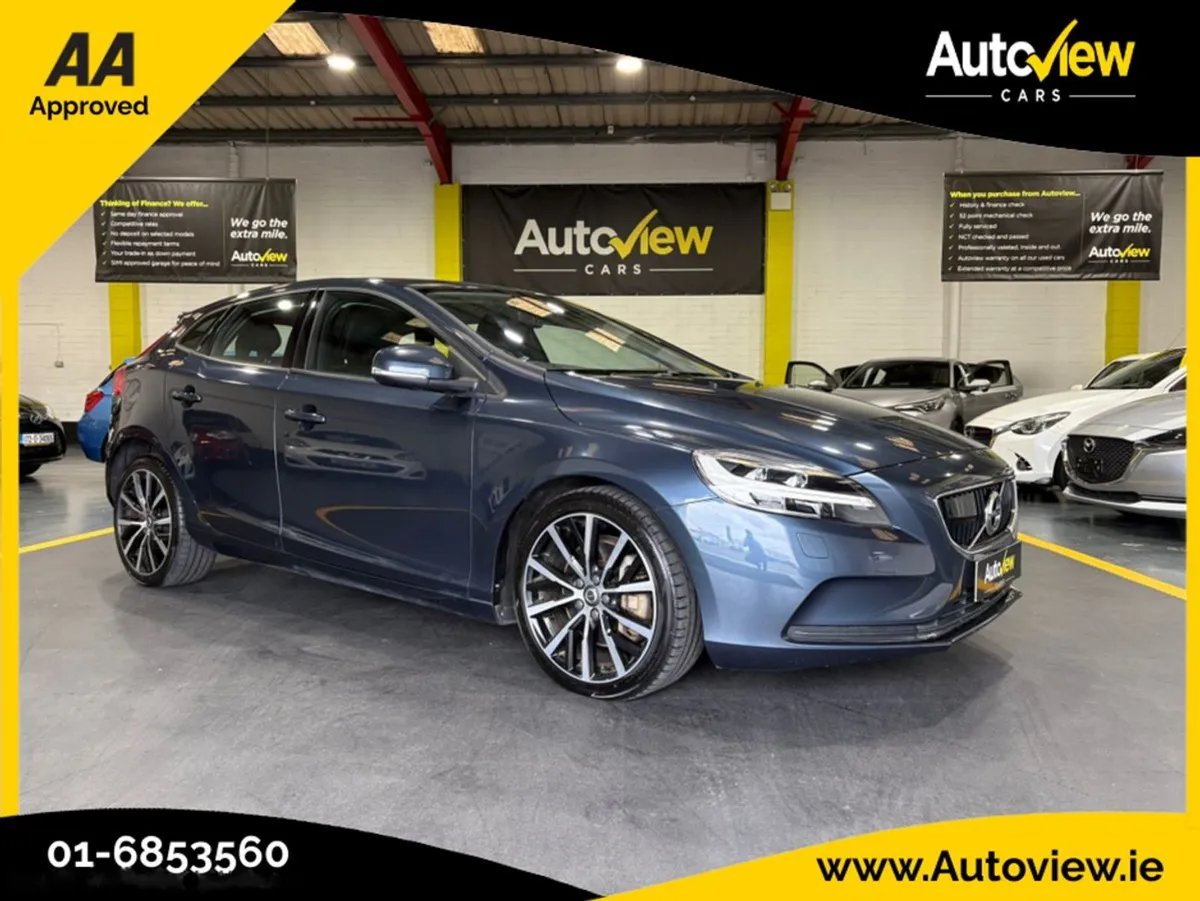 Volvo V40 D4 2.0 Diesel Automatic  AA Approved // - Image 1