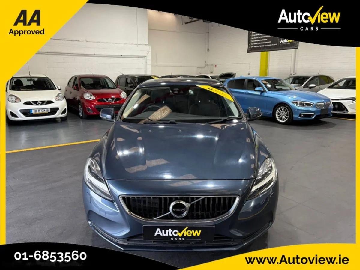 Volvo V40 D4 2.0 Diesel Automatic  AA Approved // - Image 3
