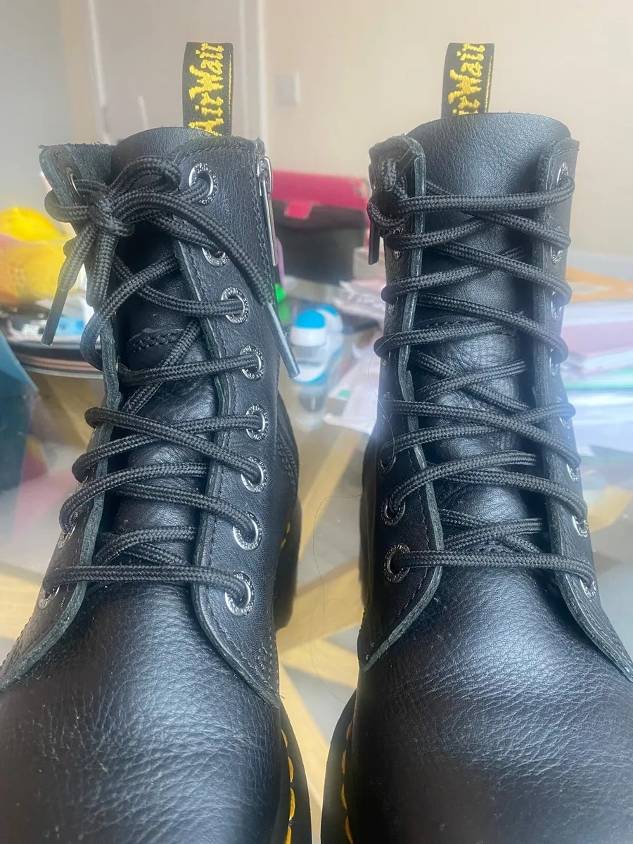 Dr marten boots - Image 1