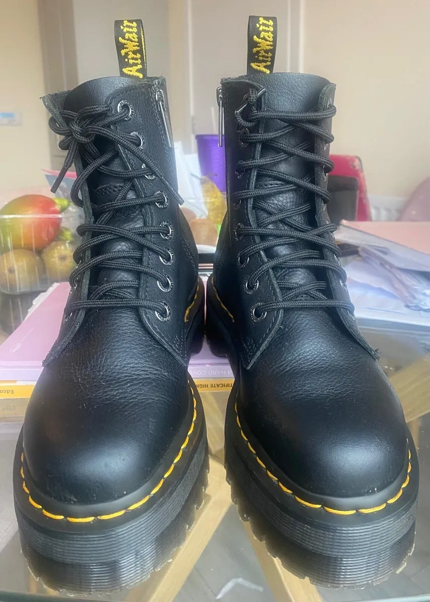 Dr marten boots - Image 3