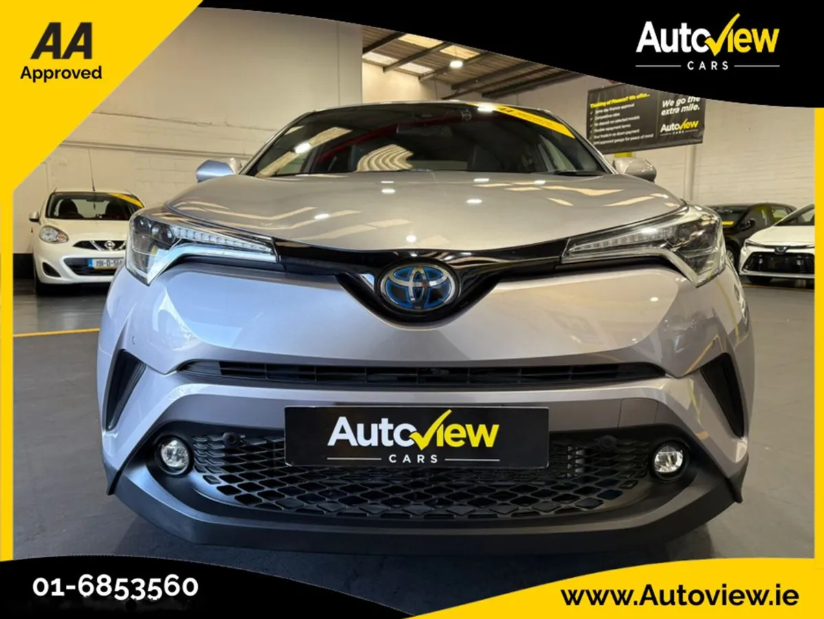 Toyota C-HR 1.8 Self-charging Hybrid. AA Approved - Image 2