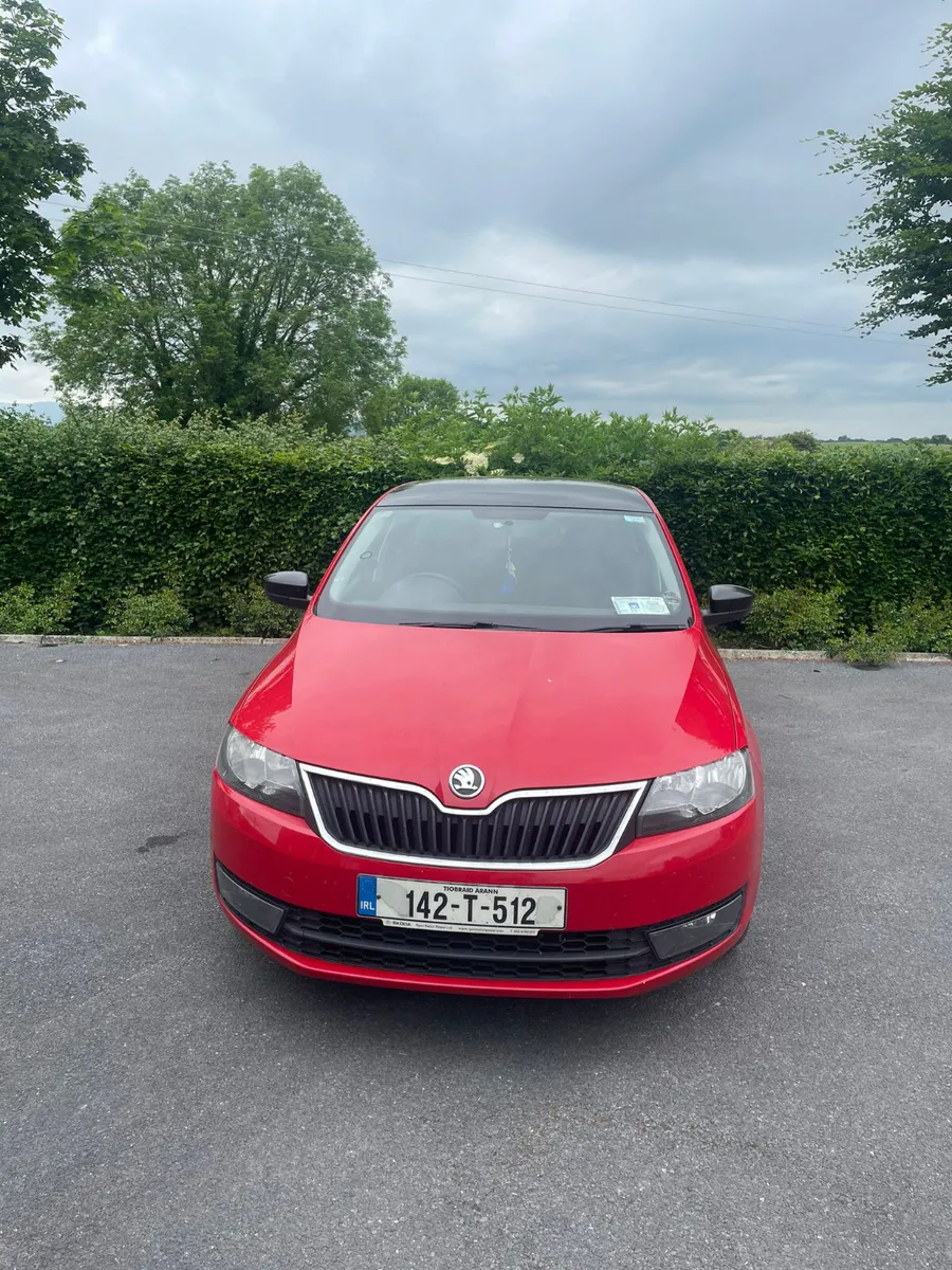 Stunning Skoda Rapid 2014 - Image 1