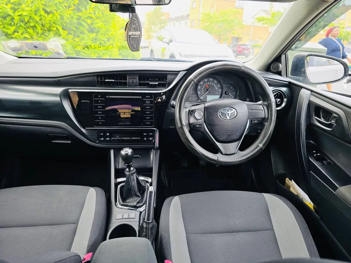 Toyota Auris 2015 - Facelift, 1.4Diesel - Image 4