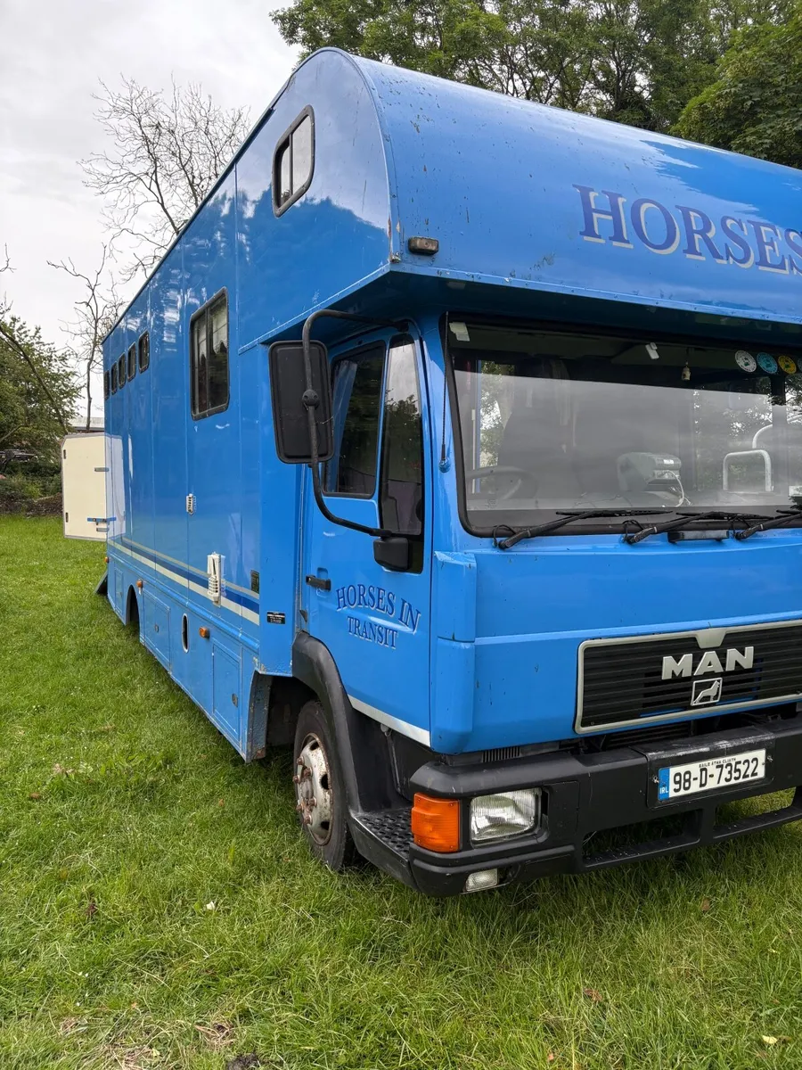 7.5T Man Horse Lorry - Image 3
