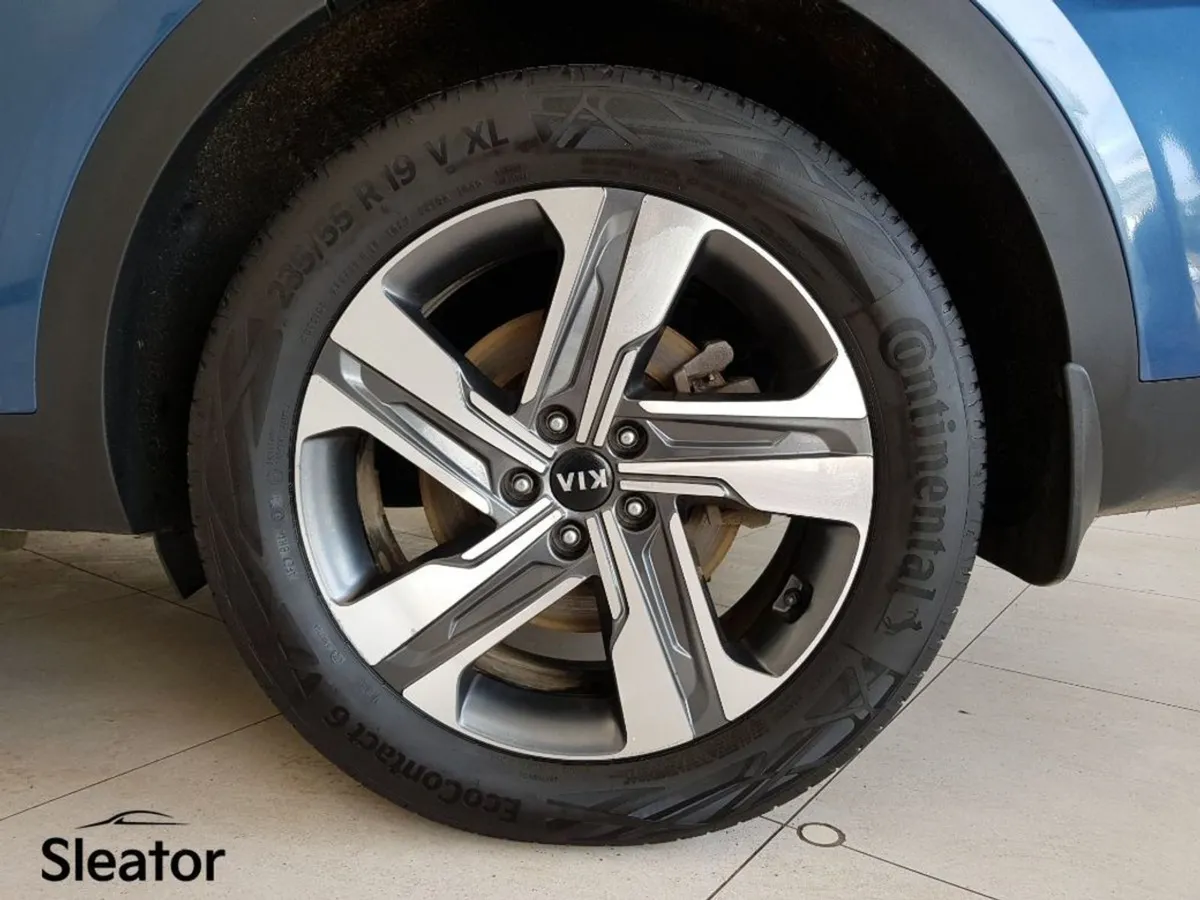 Kia Sorento Phev K4 5DR Auto - Image 4