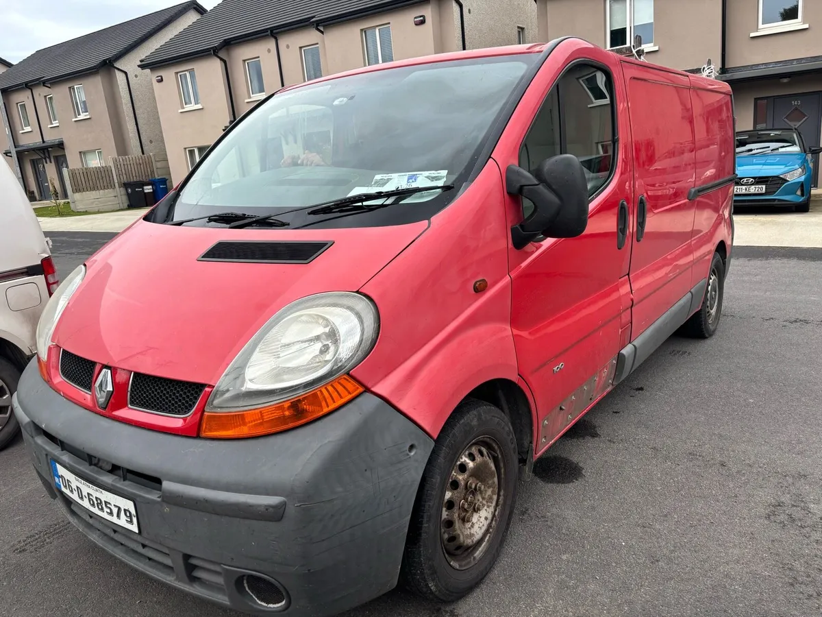 2006 Renault Trafic - Image 2