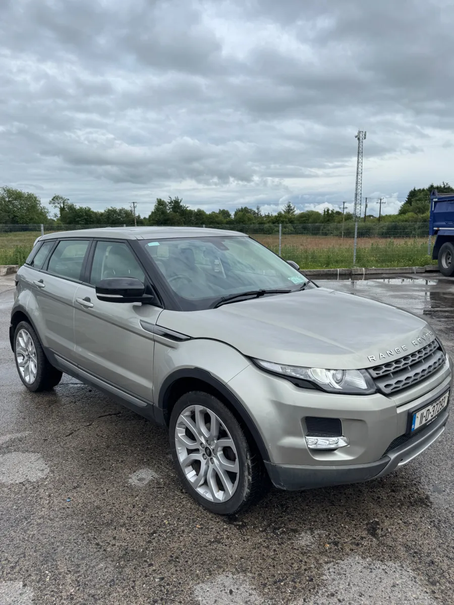 Land Rover Range Rover Evoque 2011 low km - Image 1