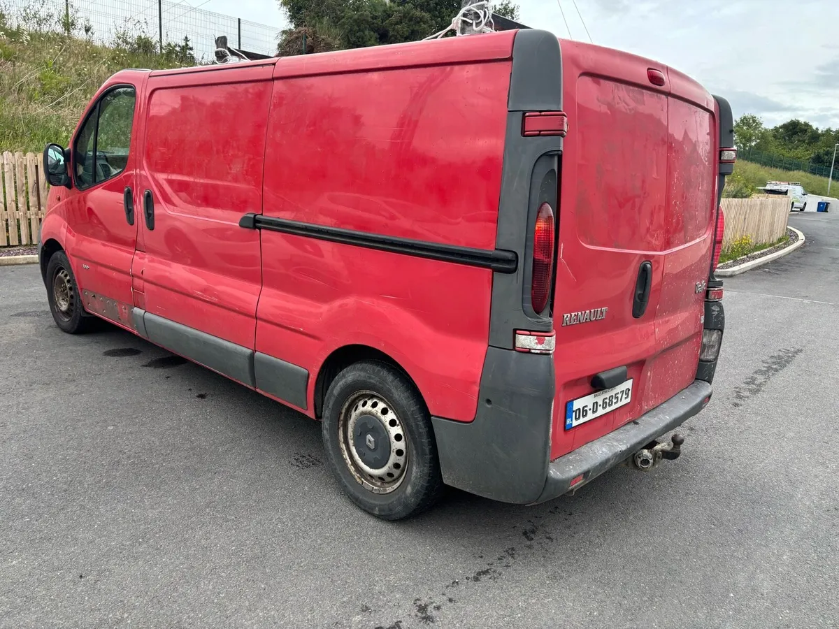 2006 Renault Trafic - Image 3