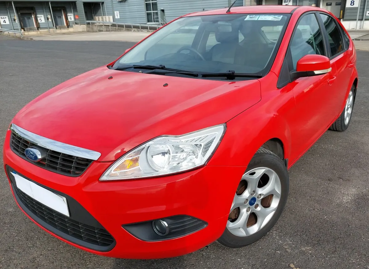 Ford Focus 2011 - Image 3