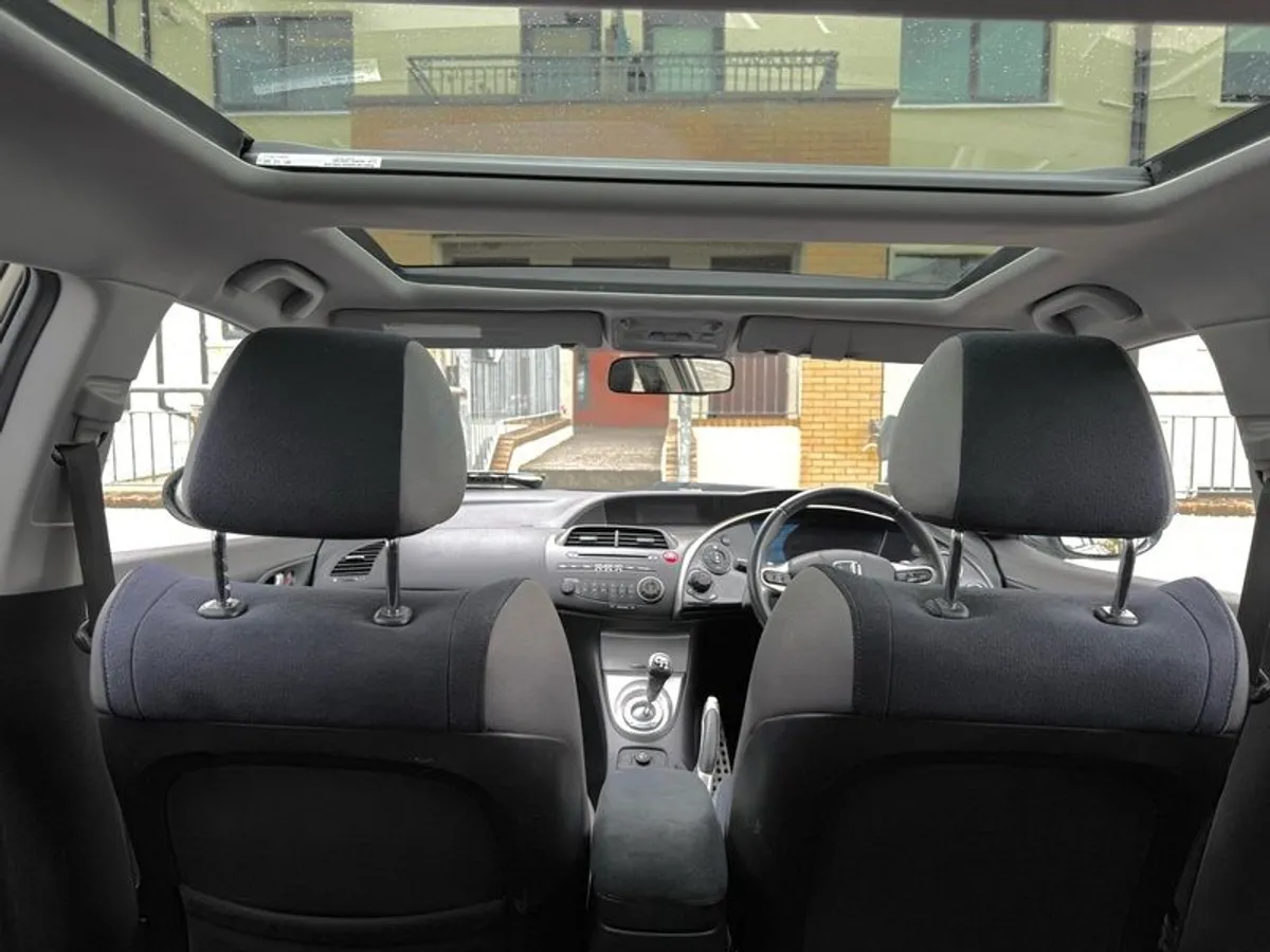 2009 Honda Civic - Image 3