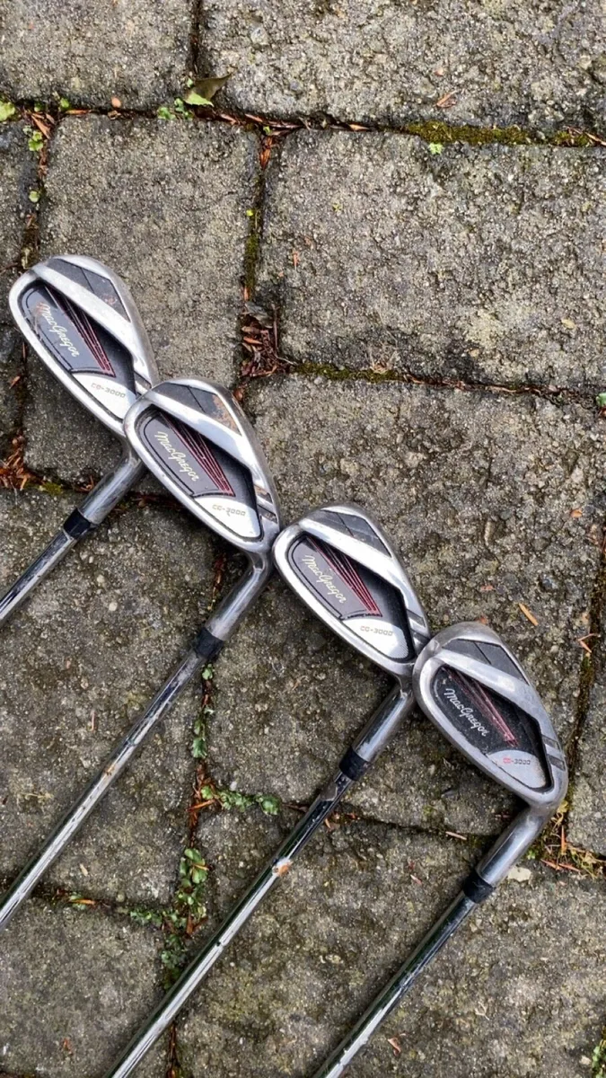 Golf club - Image 1