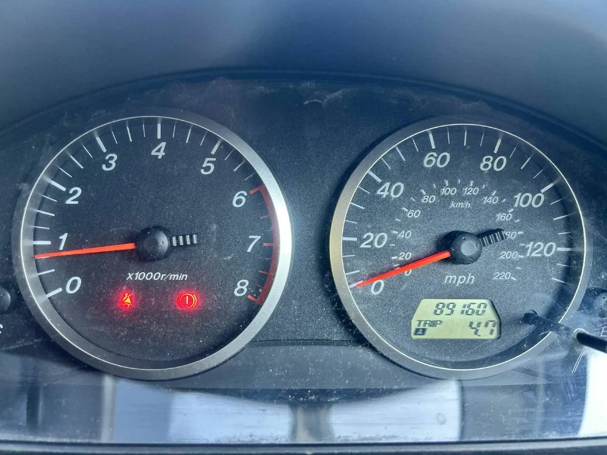 Mazda Mazda2 2003 - Image 2