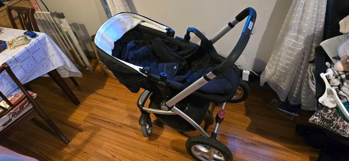 Mothercare my4 Pram - Image 2