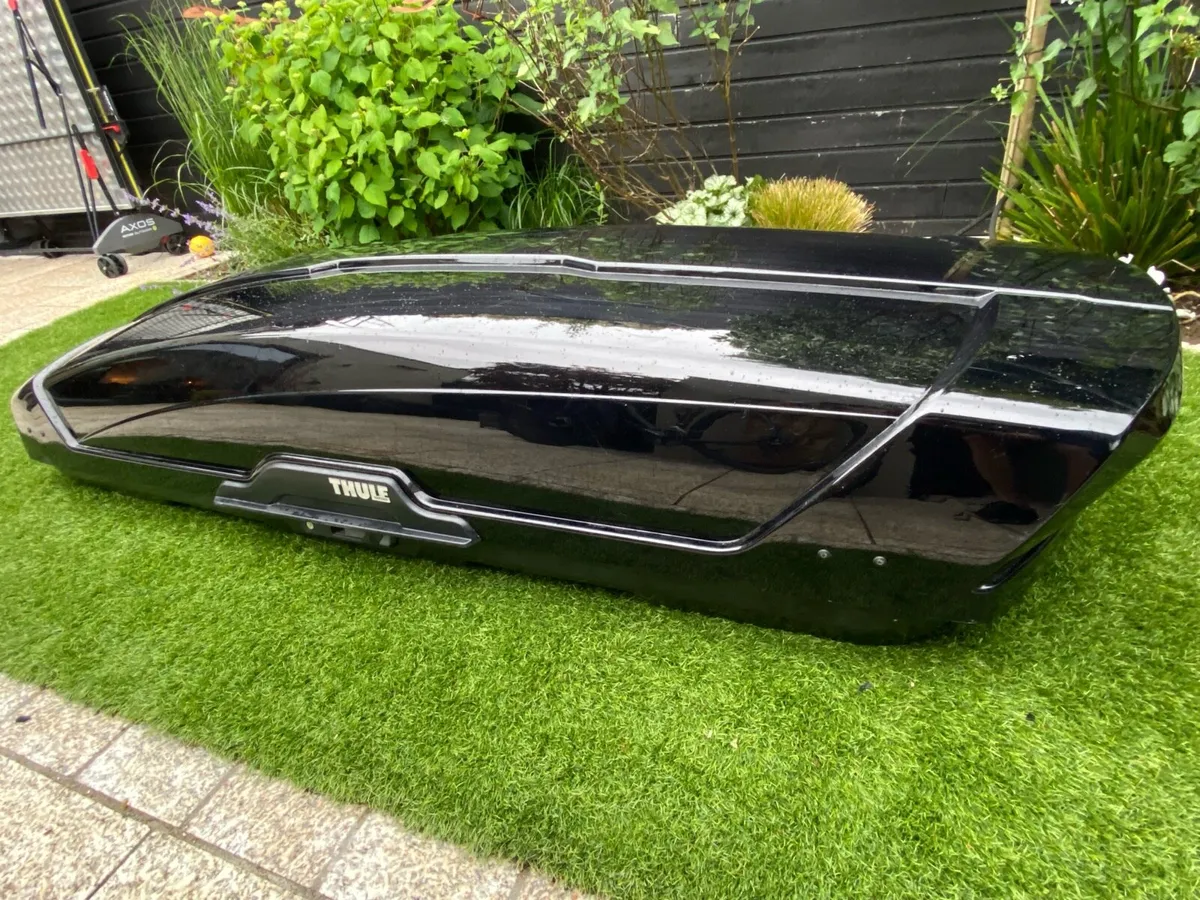 Thule Roof Box - Image 1