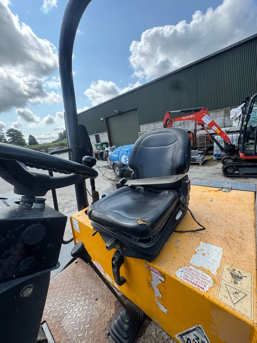 Terex 3ton Dumper swivel - Image 2