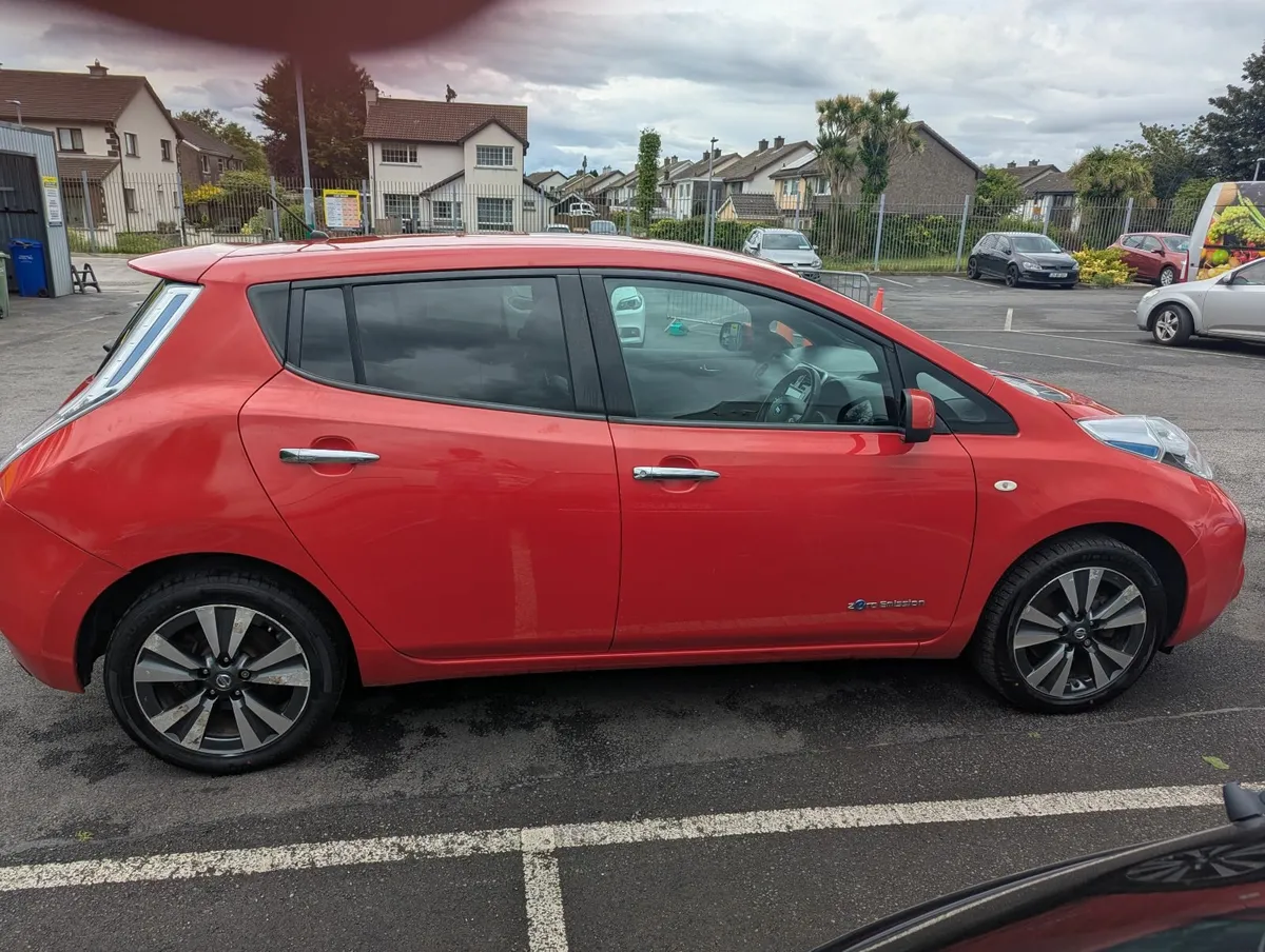 Nissan Leaf 2015 - Image 3