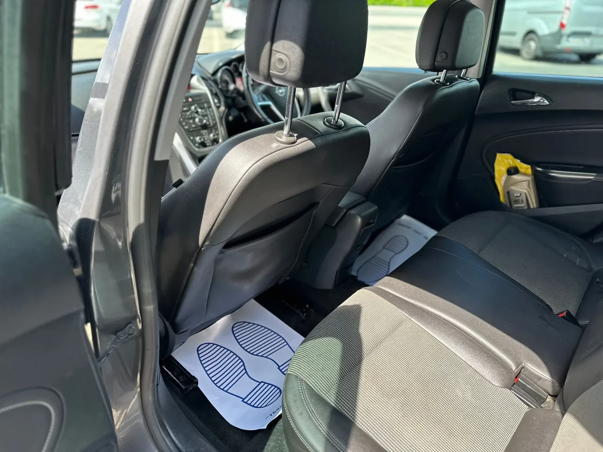 Opel astra 2012 1.3 di new nct 6/26 06/26 tax - Image 4