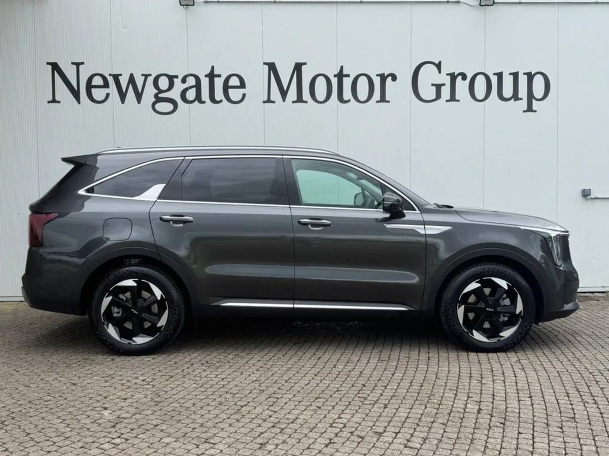 Kia Sorento Phev PE 7S 4WD - Image 4